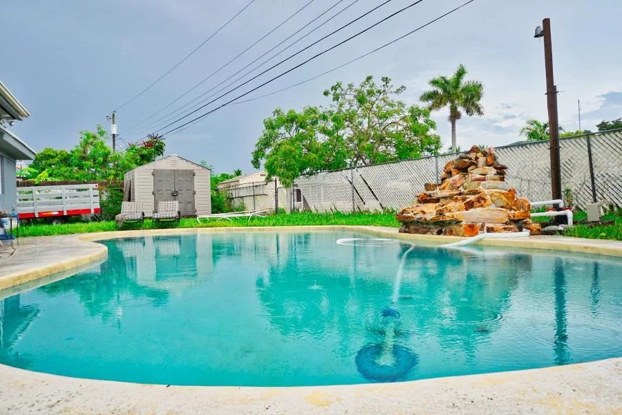 Photo of 1112 E River Drive