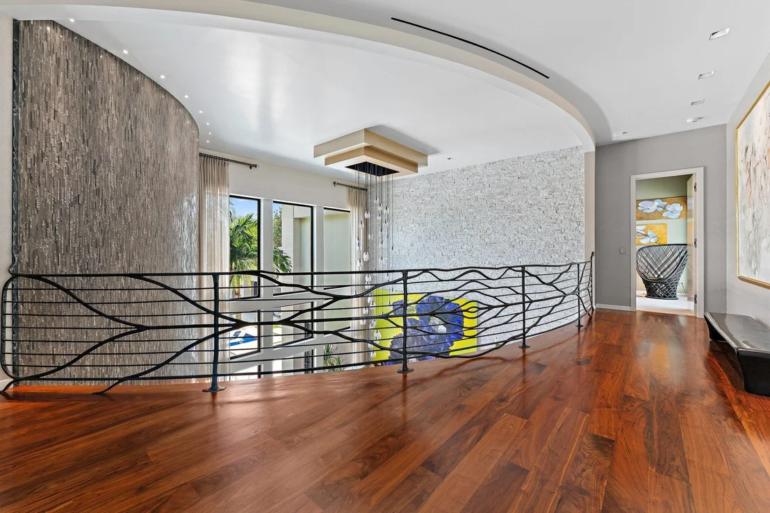 Photo of 211 Bears Club Drive