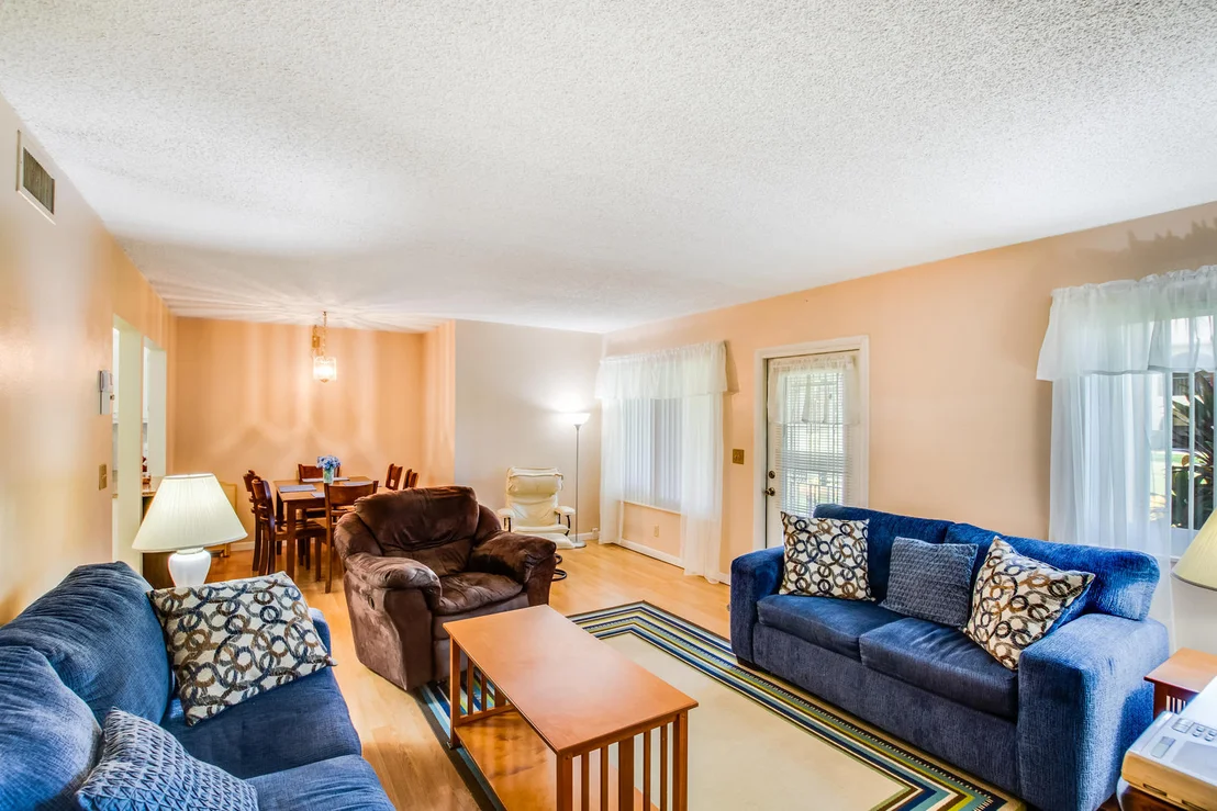 Photo of Unit C1 at 303 Pine Ridge Circle