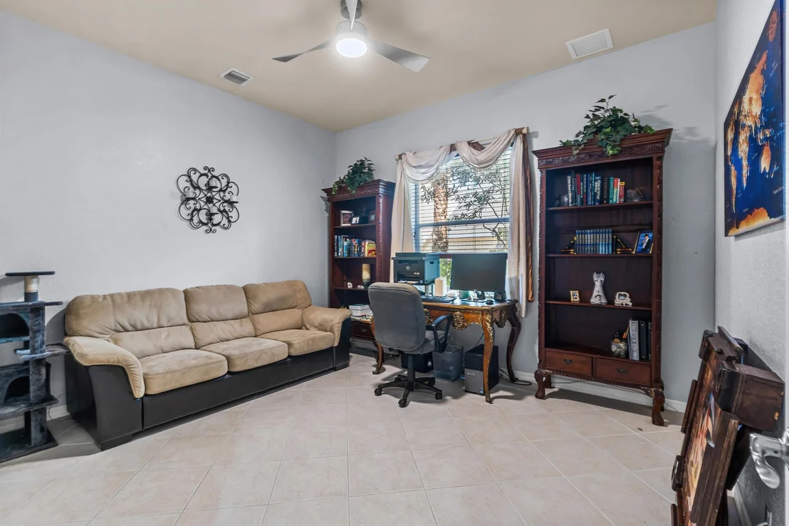 Photo of 1237 Canyon Way