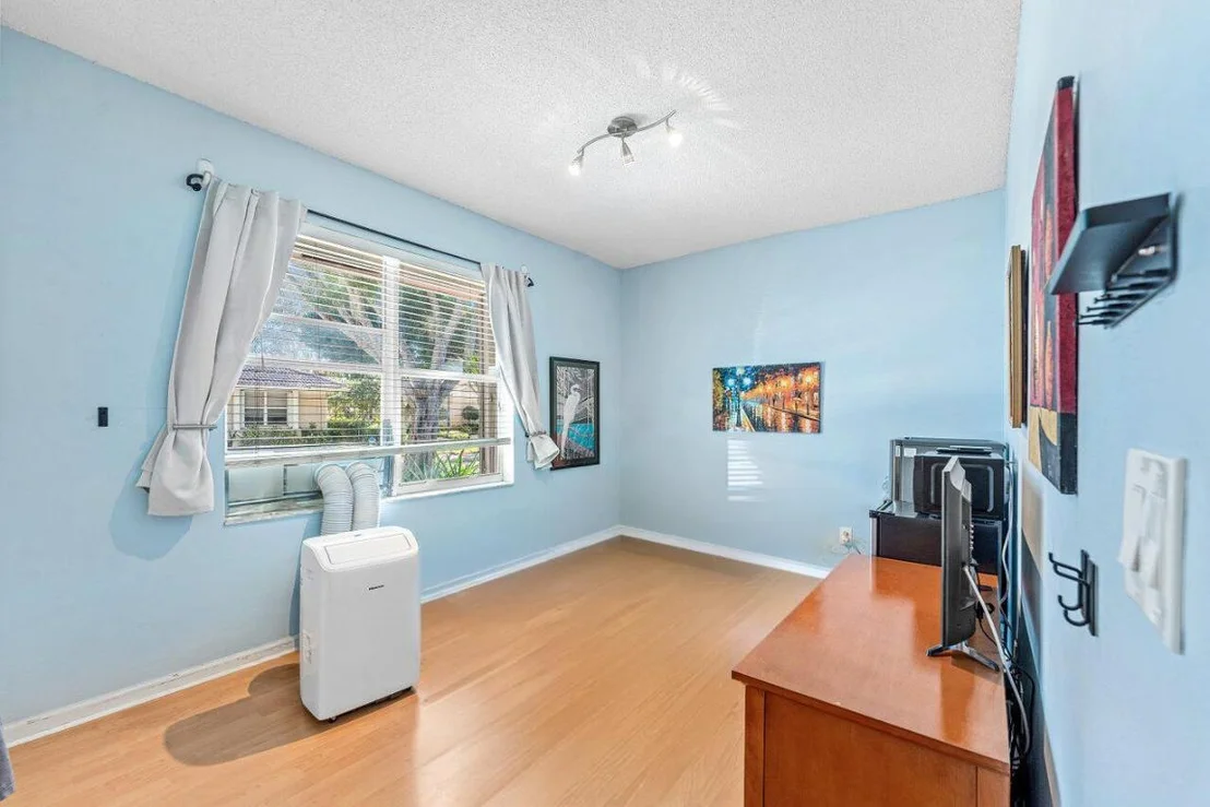 Photo of 258 Coral Trace Lane