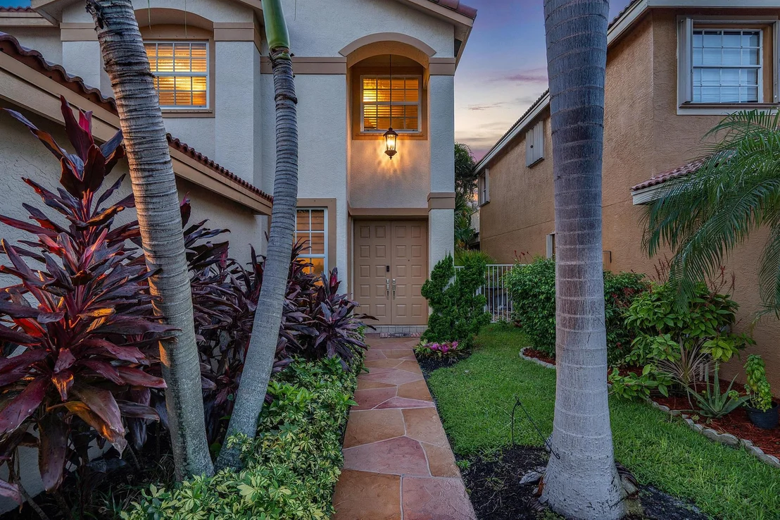 Photo of 7205 Chesapeake Circle