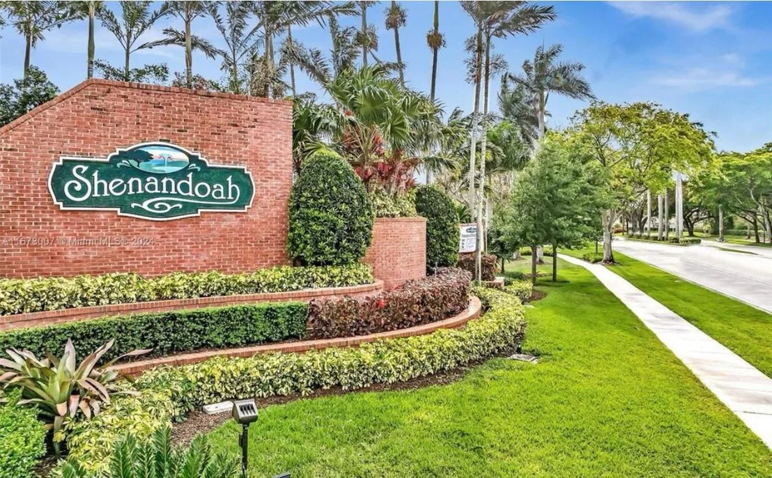 Photo of 13856 Langley Place