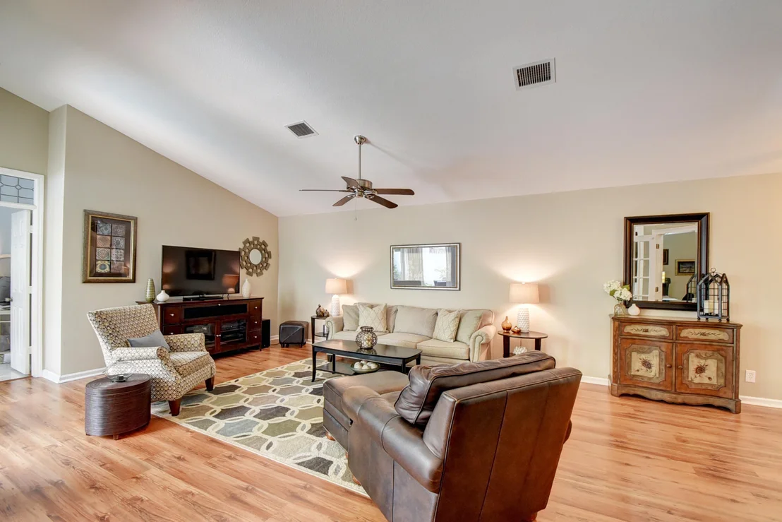 Photo of 23291 La Vida Way