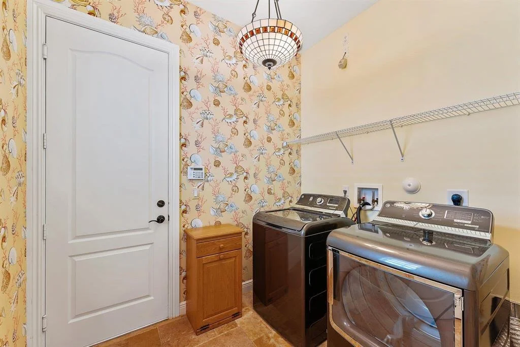 Photo of 231 W Bay Cedar Circle