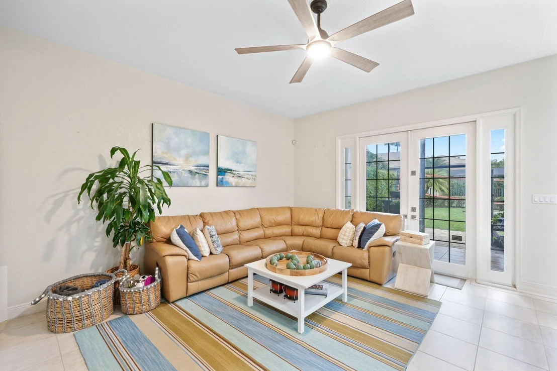 Photo of 19090 Skyridge Circle