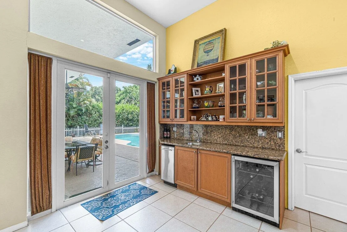 Photo of 959 Parkside Circle N
