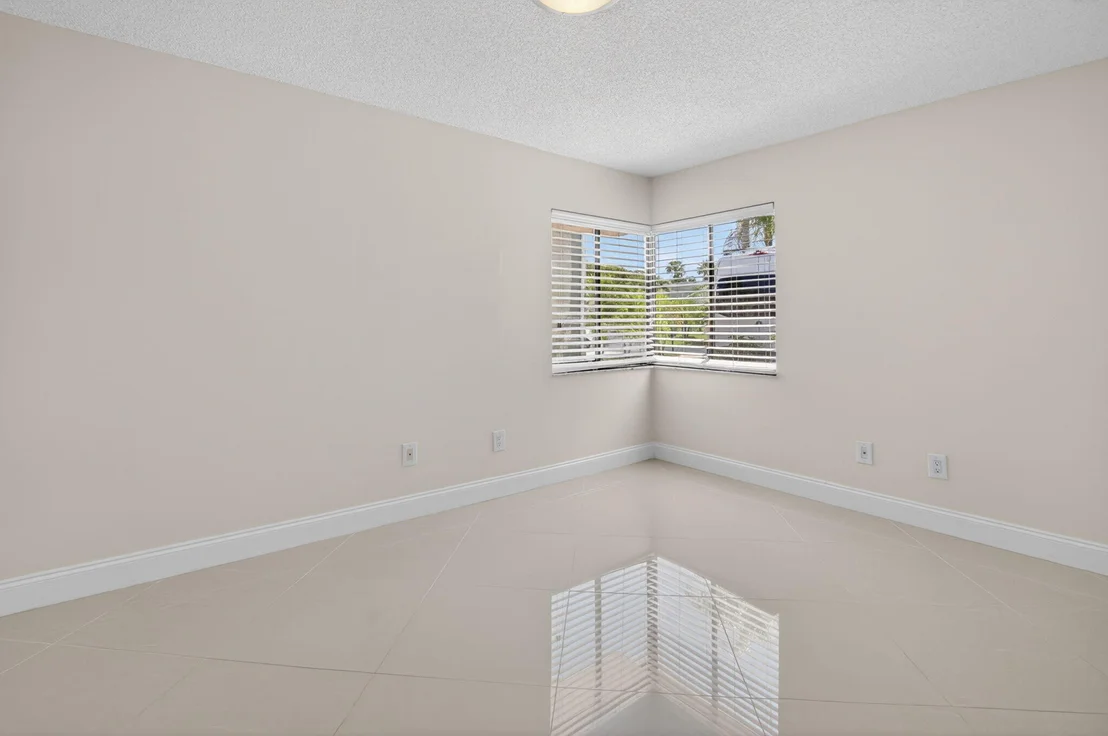 Photo of 7 Kyle Way