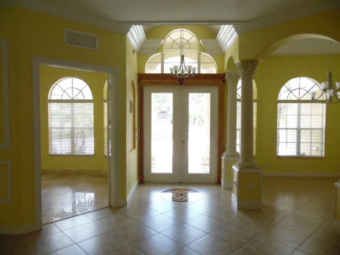 Photo of 6725 Apache Boulevard