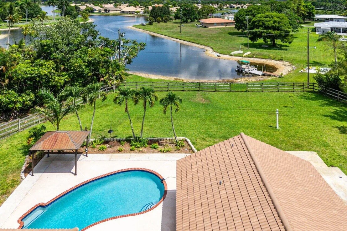 Photo of 9085 Talway Circle