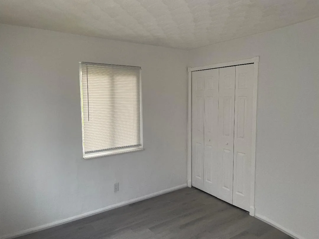 Photo of 1030 NE 23rd Place