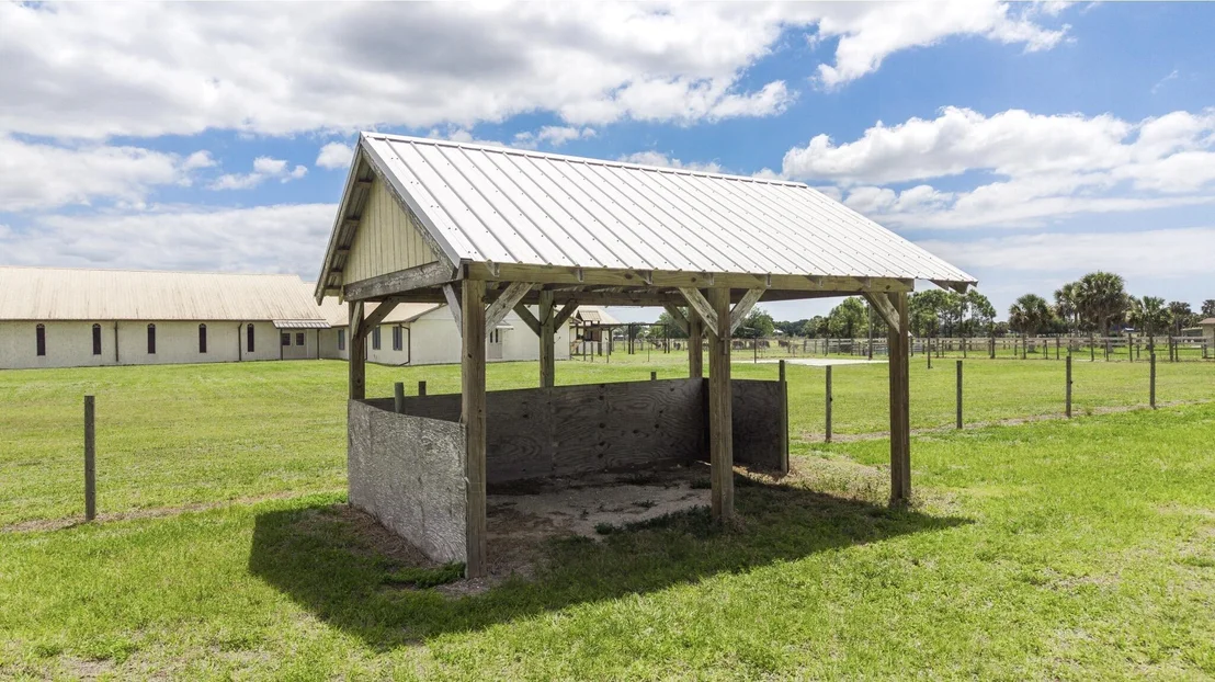 Photo of 8164 Highway 70 W