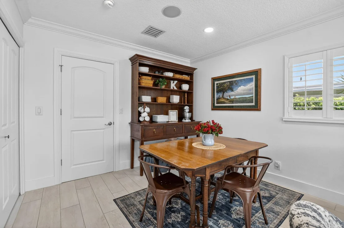 Photo of 1388 Walnut Terrace