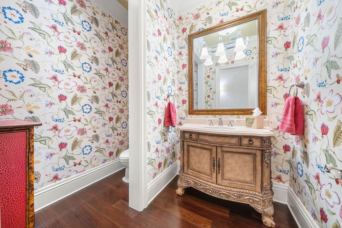 Photo of 2460 Queen Palm Road