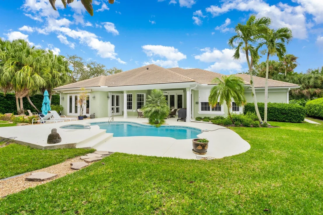 Photo of 407 Sable Oak Drive