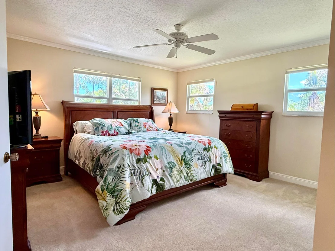 Photo of 16283 Alexander Run