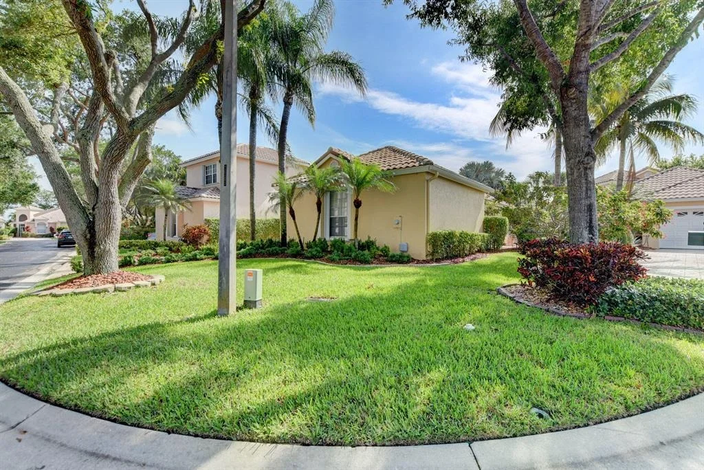 Photo of 11076 Indian Lake Circle