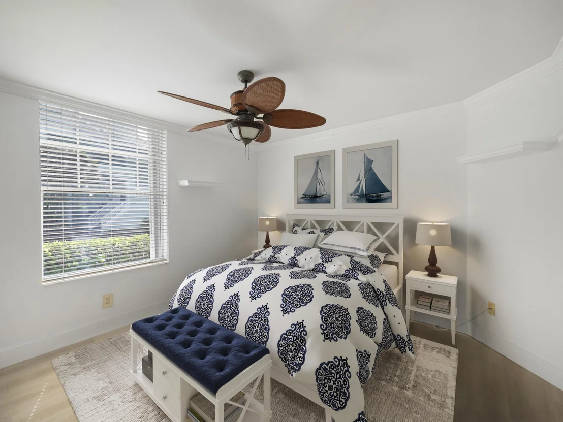 Photo of 607 Mainsail Circle