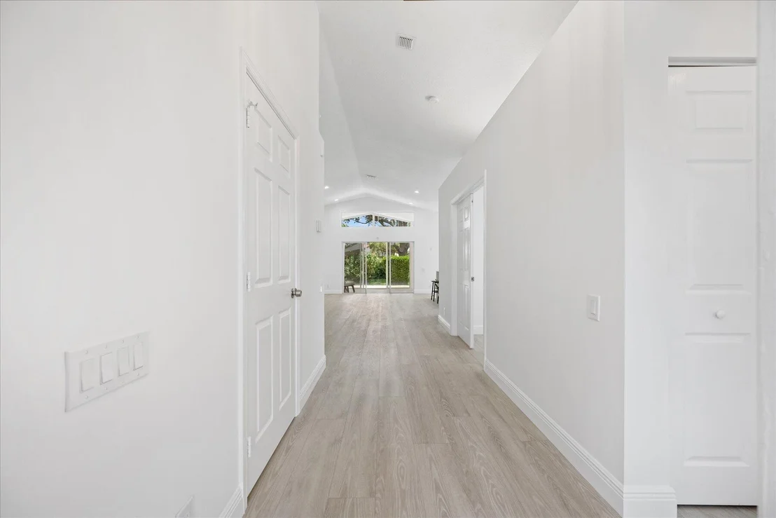 Photo of 6607 Sherbrook Drive