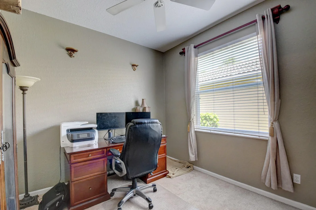 Photo of 5030 Solar Point Drive