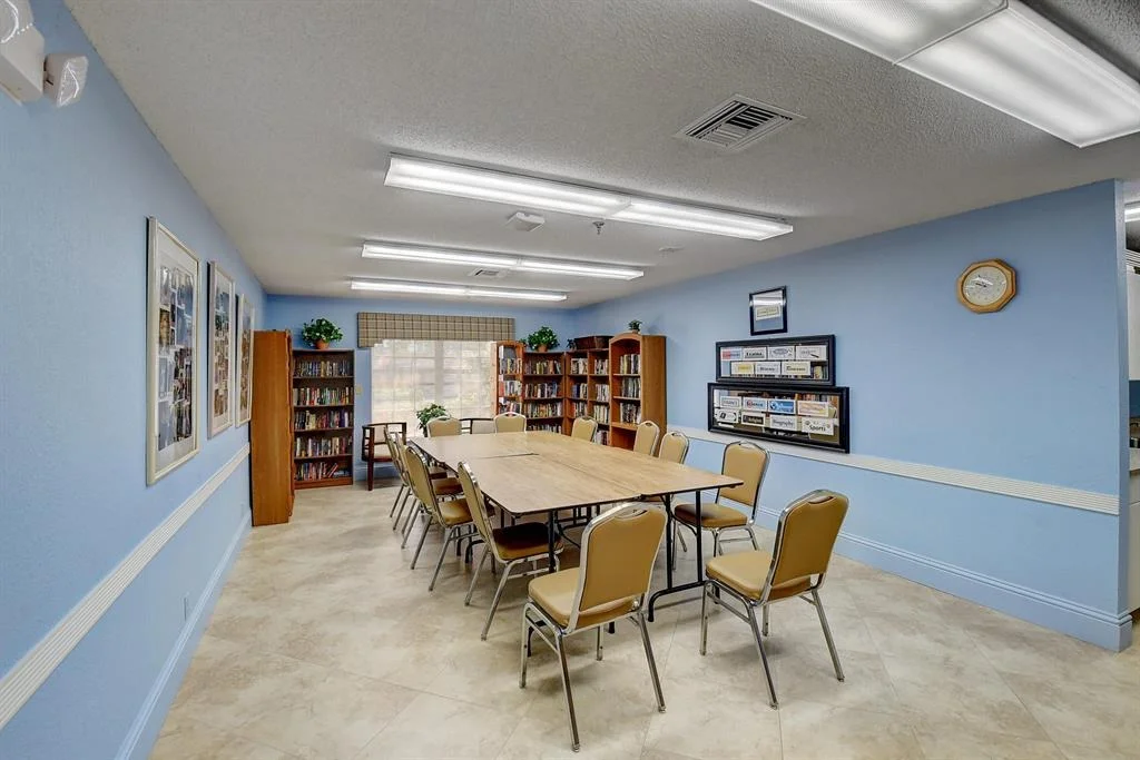 Photo of 8263 Springlake Drive
