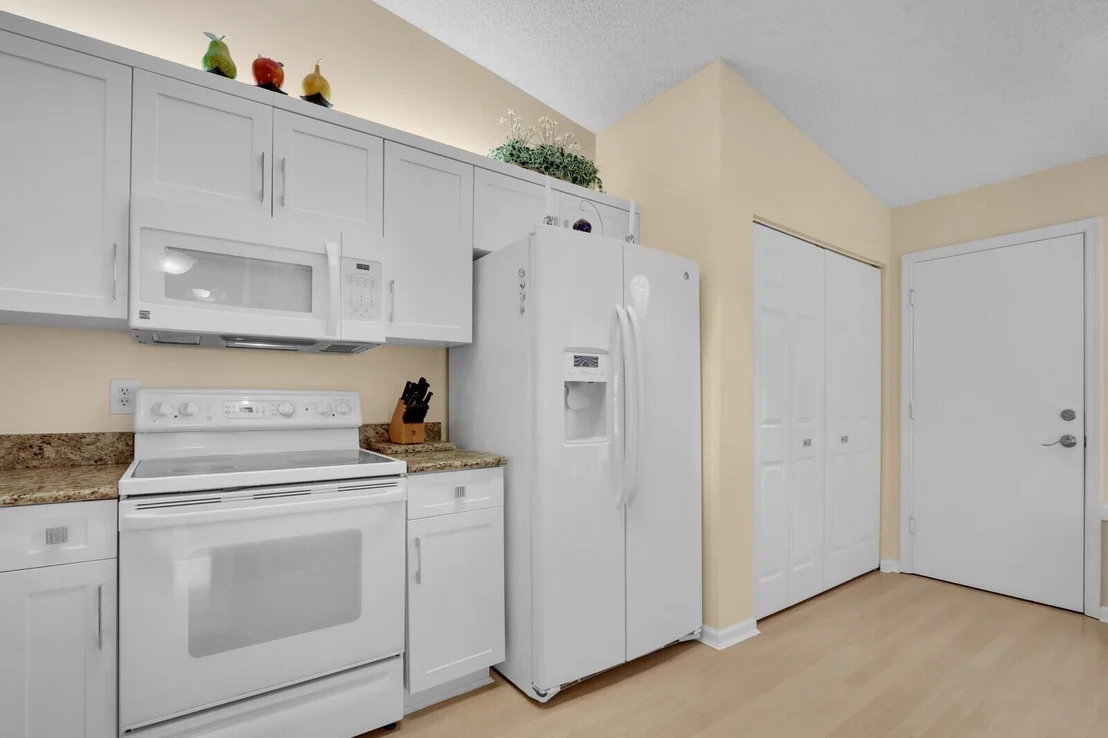 Photo of 135 Sausalito Drive