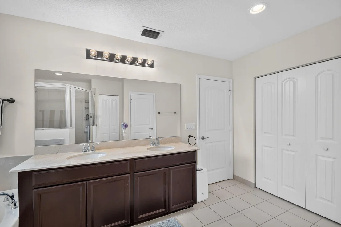Photo of 5667 Caranday Palm Drive