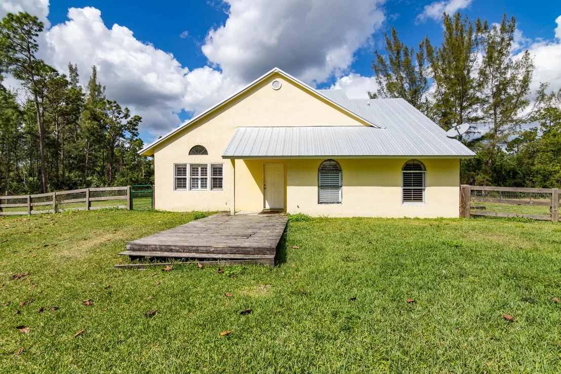 Photo of 15541 80th Lane N