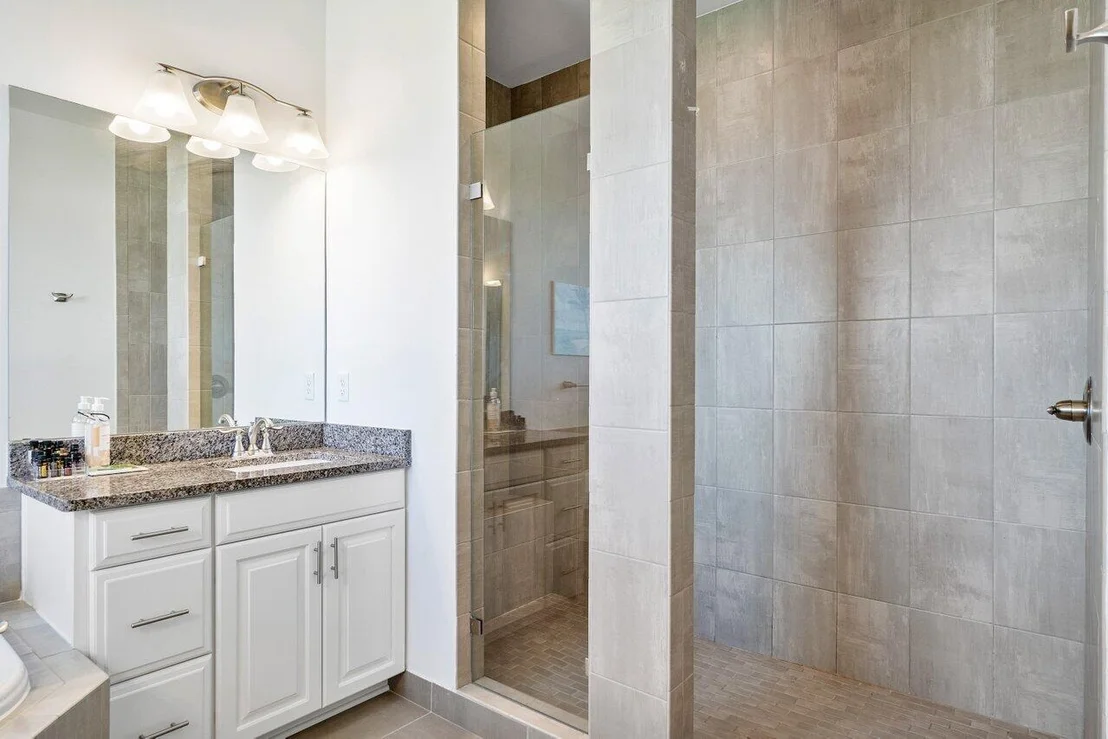 Photo of 868 Honey Oak Court