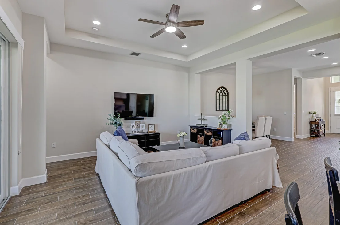 Photo of 15121 Goldfinch Circle