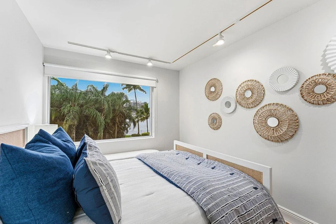 Photo of Unit 120B at 44 Cocoanut Row