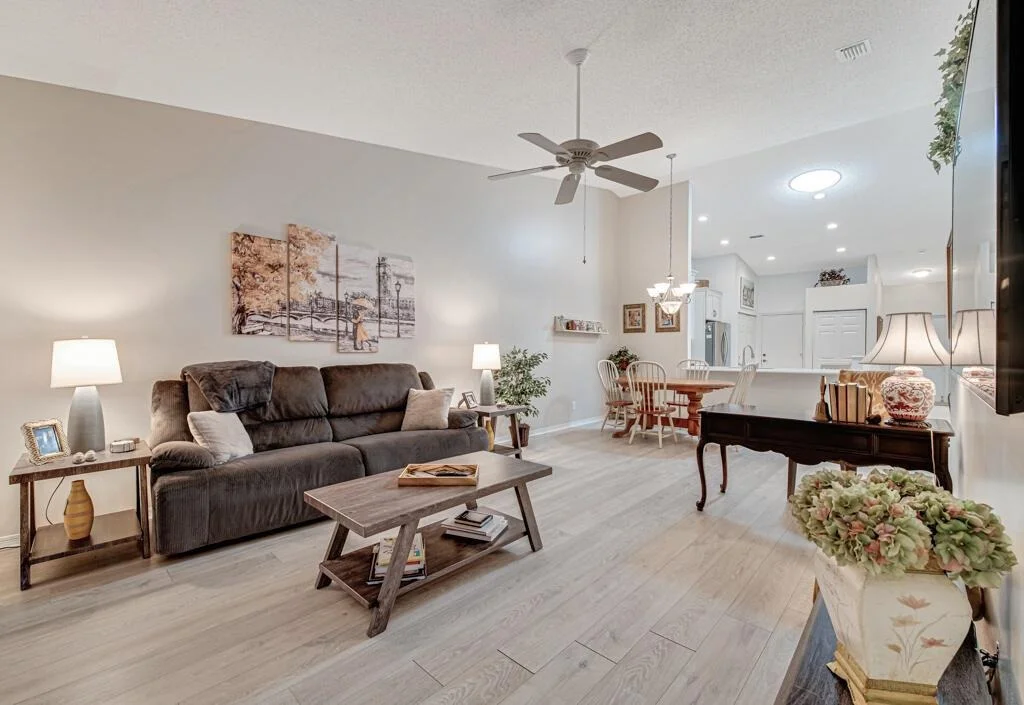 Photo of 8476 Logia Circle
