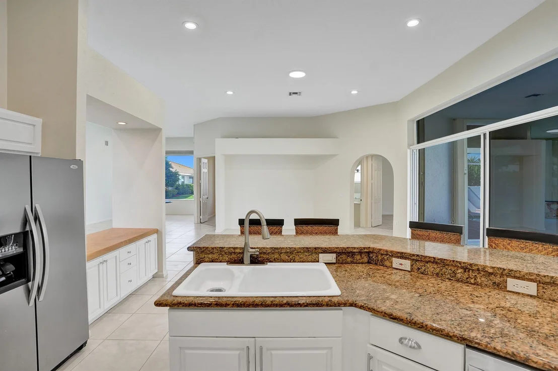 Photo of 6809 Portside Drive