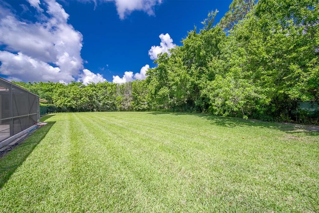 Photo of 12483 Pineacre Lane