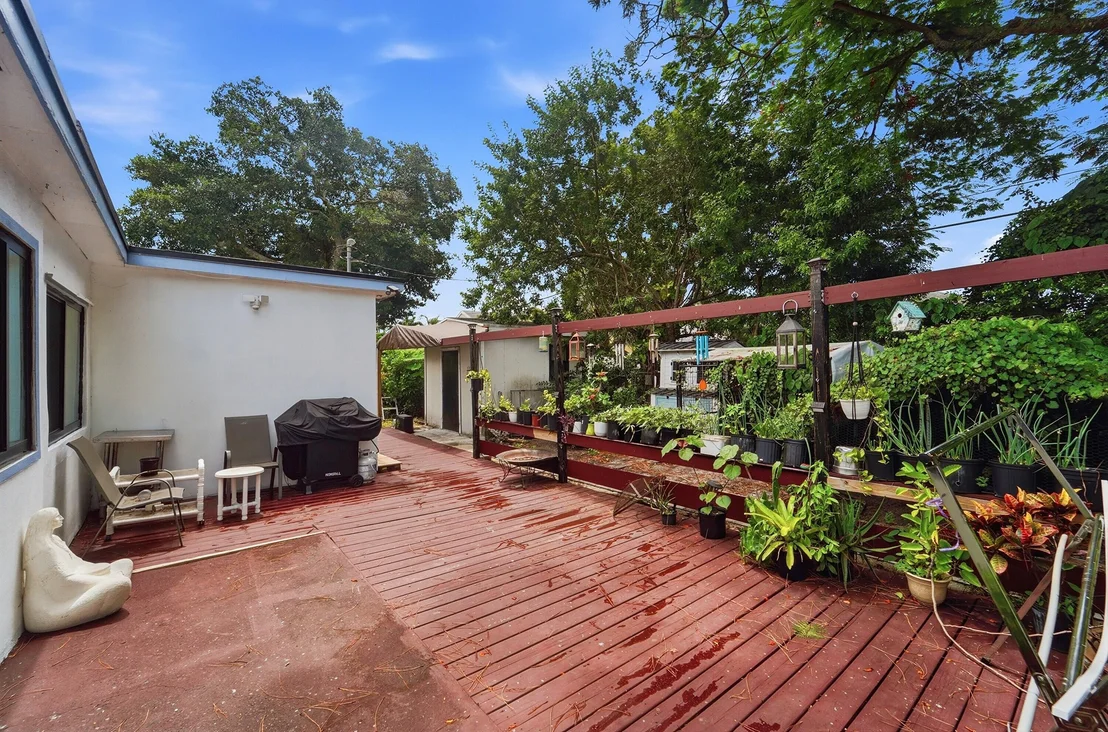 Photo of 5104 Buchanan Road