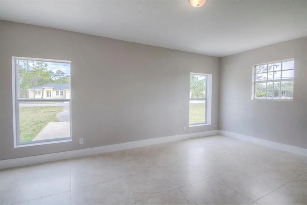 Photo of 17518 Tangerine Boulevard