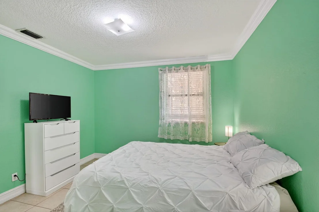Photo of 1035 Soelca Drive
