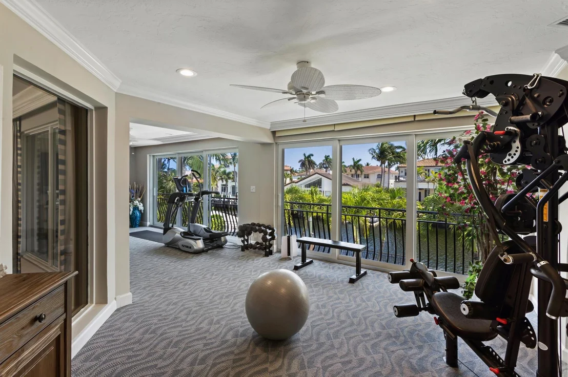 Photo of 932 Gardenia Drive
