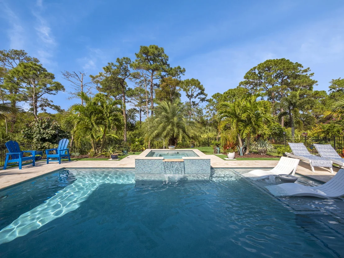 Photo of 708 SW Riverwatch Place