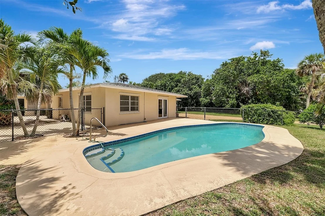 Photo of 3735 Eagle Drive