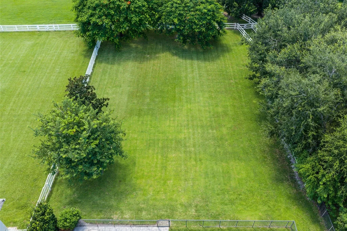 Photo of 8977 Stone Pier Drive