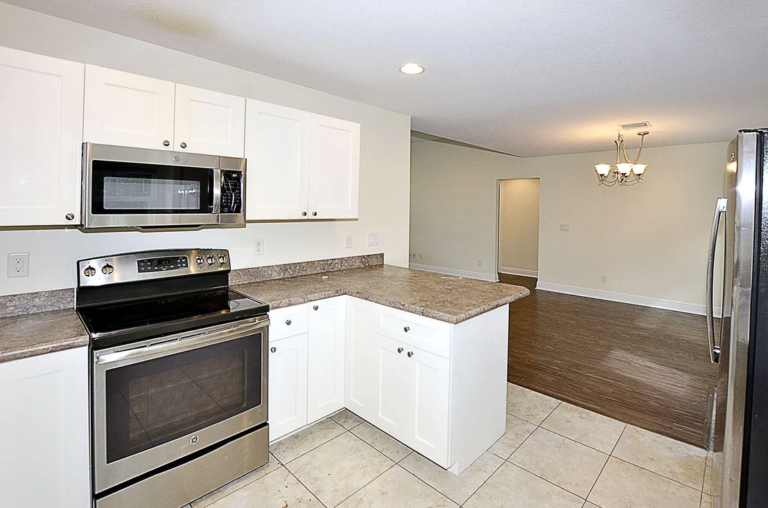 Photo of 4899 Kirby Loop Road
