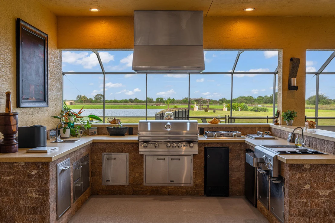 Photo of 20008 SOUTHERN STAR Drive