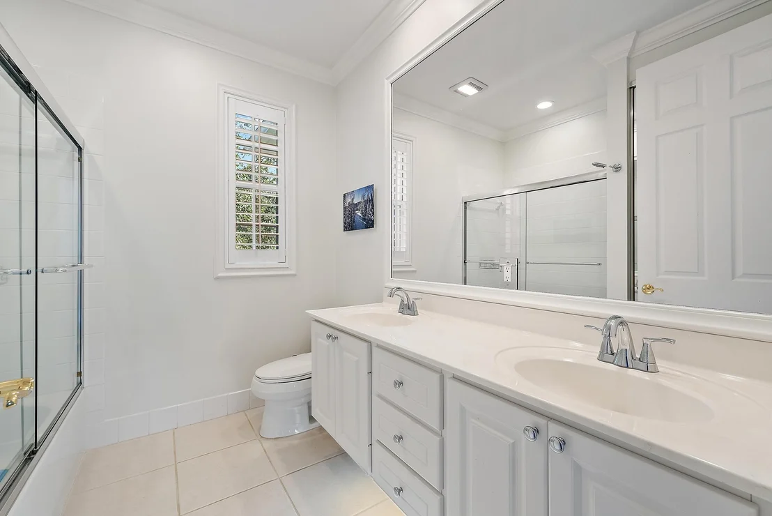 Photo of 206 Barbados Drive
