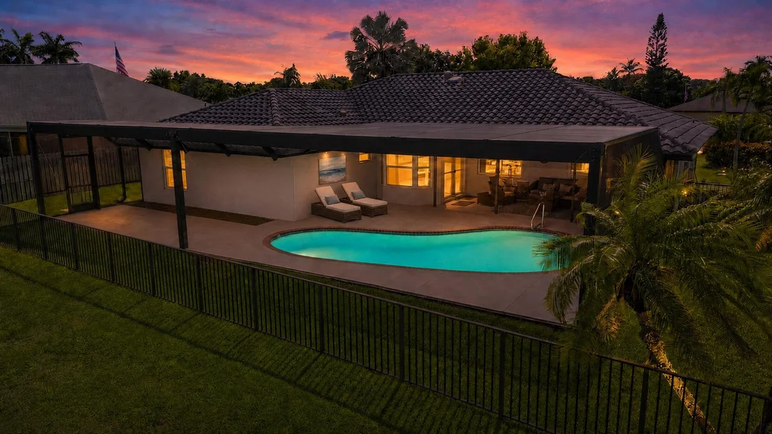 Photo of 7407 HAZELWOOD Circle