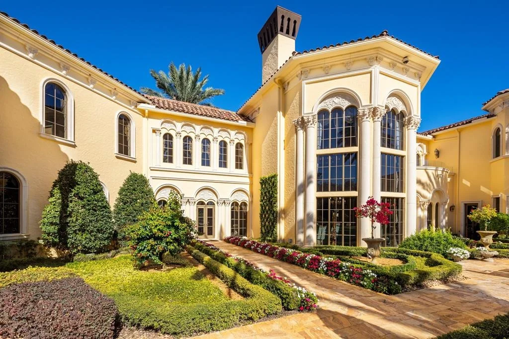 Photo of 161 Bears Club Drive