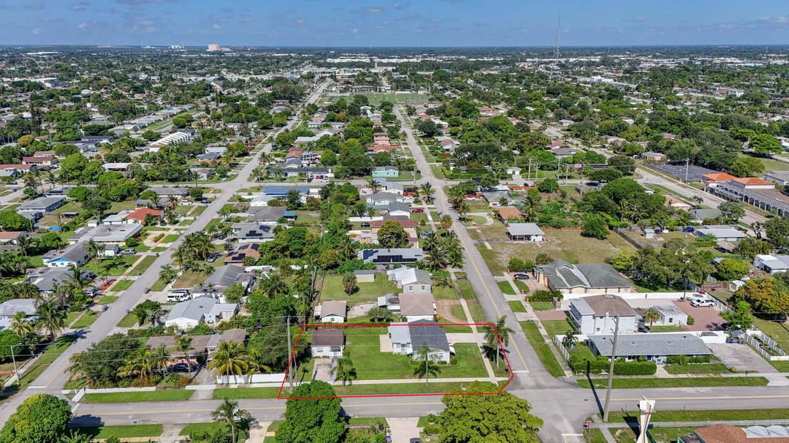 Photo of 304 Cypress Drive