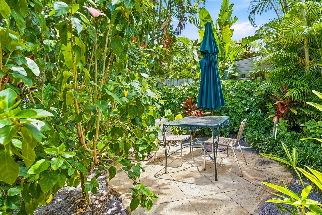 Photo of 810 Avon Road