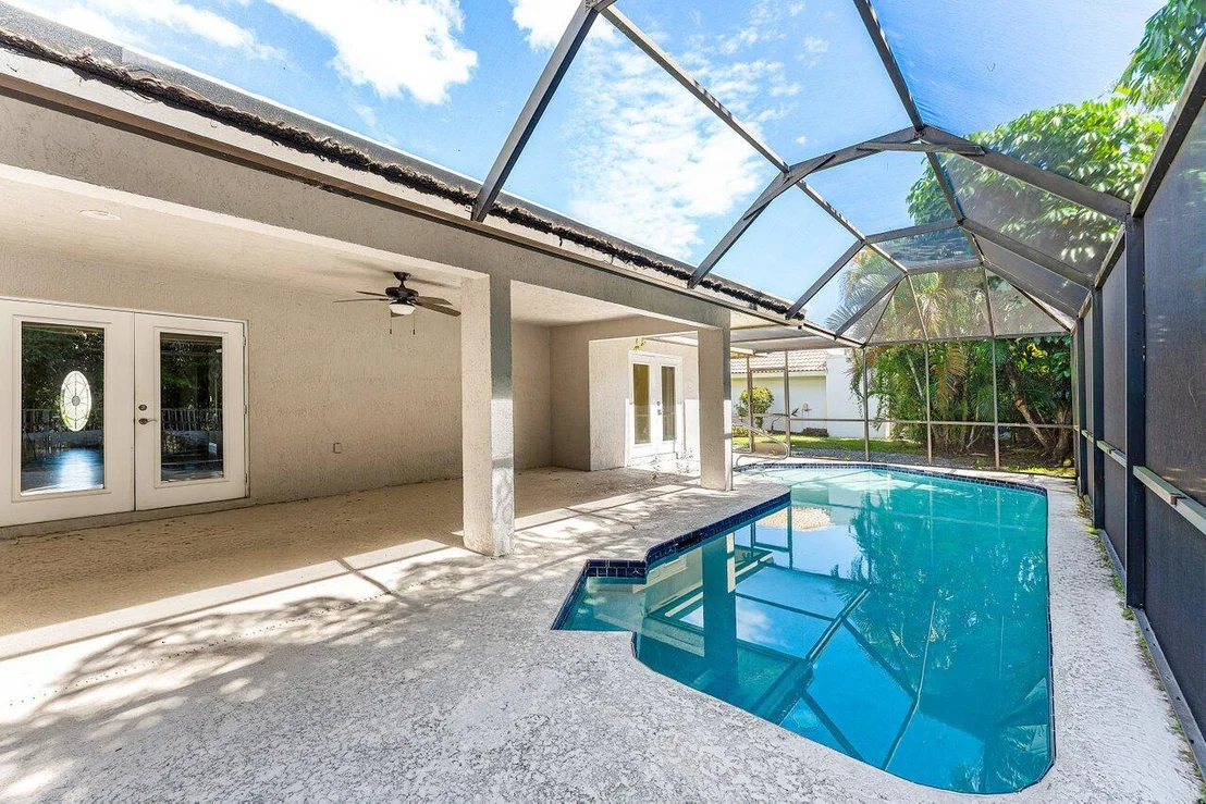 Photo of 4572 White Cedar Lane