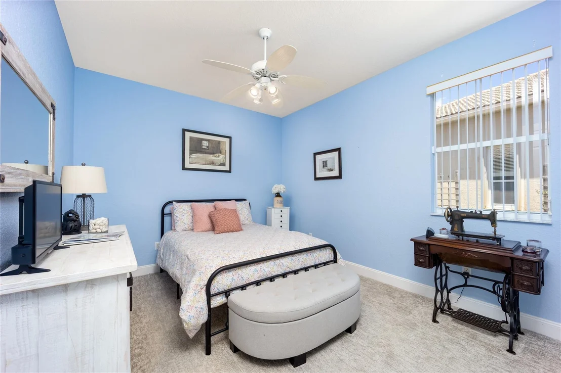 Photo of 6945 SE Bay Hill Drive